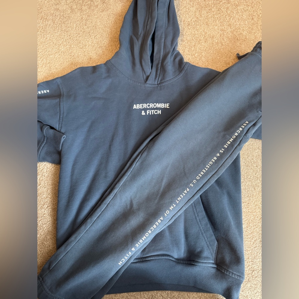 Abercrombie Kids Matching sweatsuit